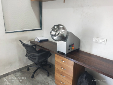 Small chocolate coating machine